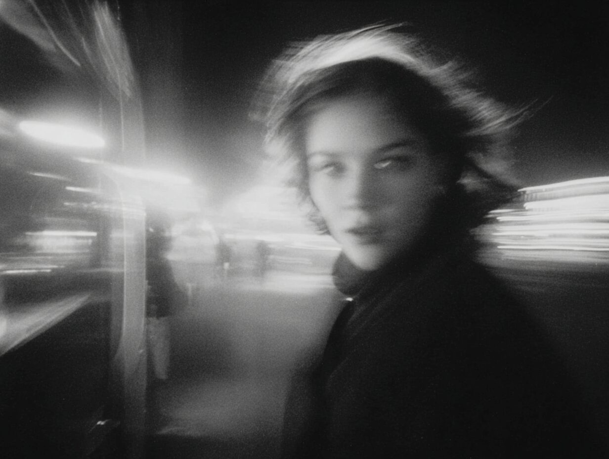 iambarria_ghost_motion_blur_subject_in_movement_blurred_subje_d7e99526-6cb9-45a5-9484-9c91285ae889_1