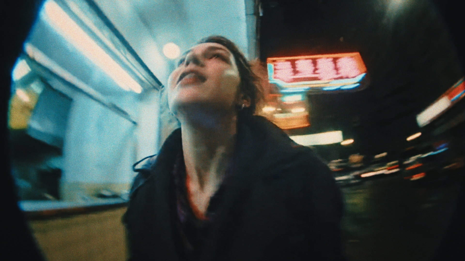 REFLEX_01_00_43_00